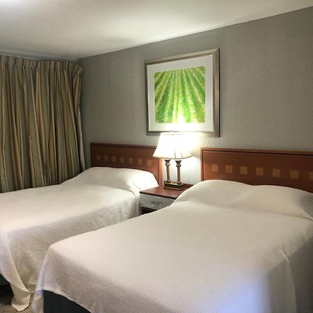 Bay Breeze Inn Bradenton Downtown Ngoại thất bức ảnh